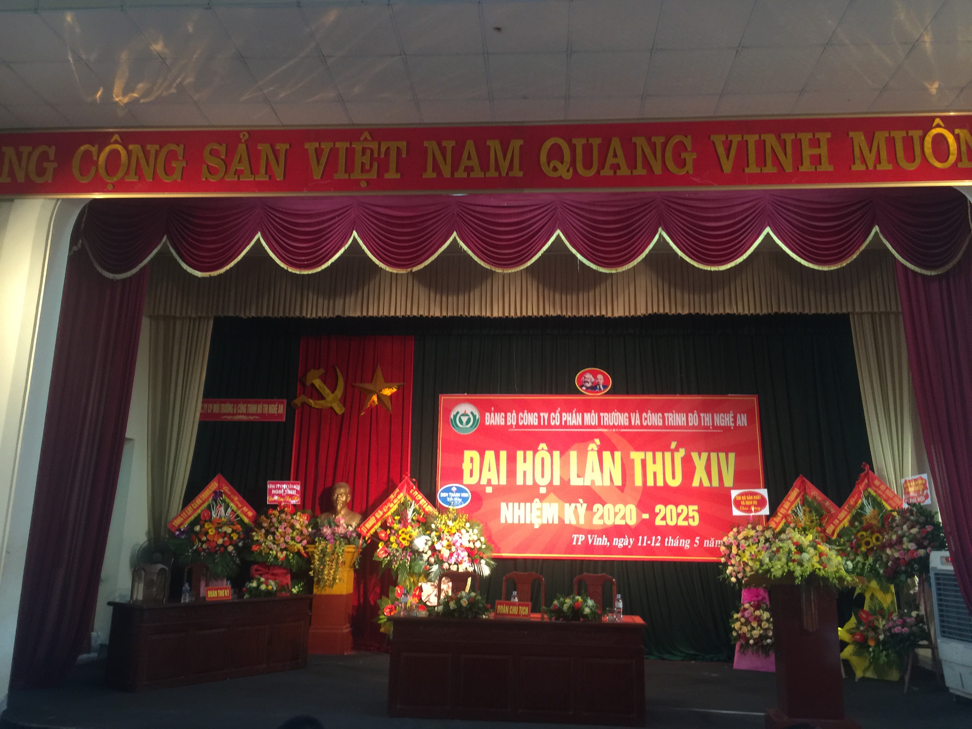  ĐẠI HỘI ĐẢNG BỘ CÔNG TY CP VÀ CÔNG TRÌNH ĐÔ THỊ NGHỆ AN LẦN THỨ XIV, NHIỆM KỲ 2020-2025